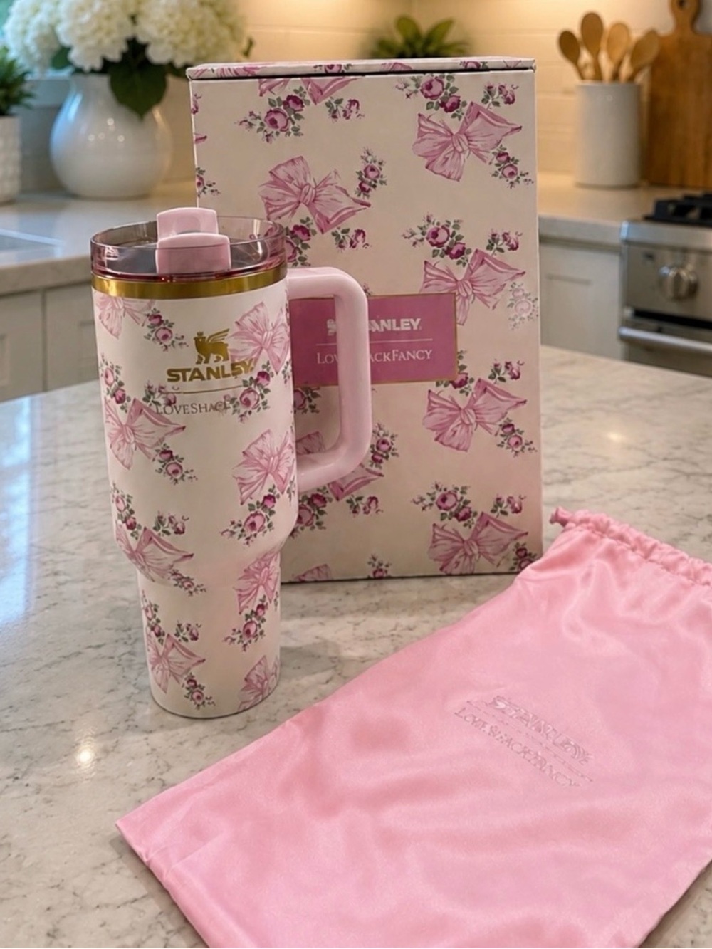 Stanley Pink and Gold Floral Travel Tumbler with Bow Motif 40oz